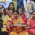 Delhi CM Rekha Gupta Celebrates Karwa Chauth with Singer Jaspinder Narula