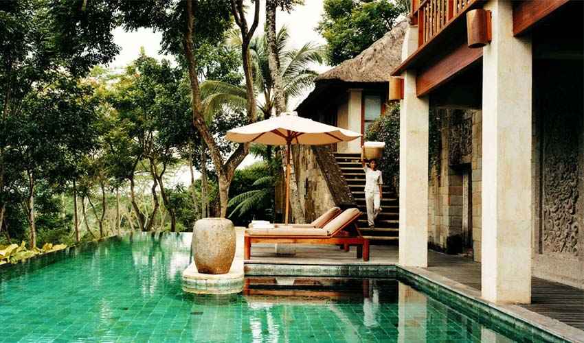 Top 10 Luxury Resorts in Delhi