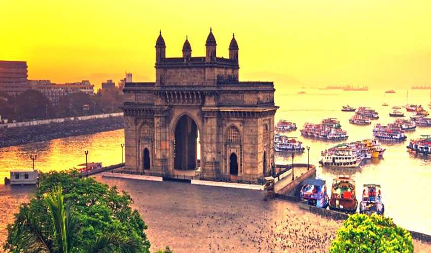 5 Famous Monuments in India Every Foreigner Should Visit